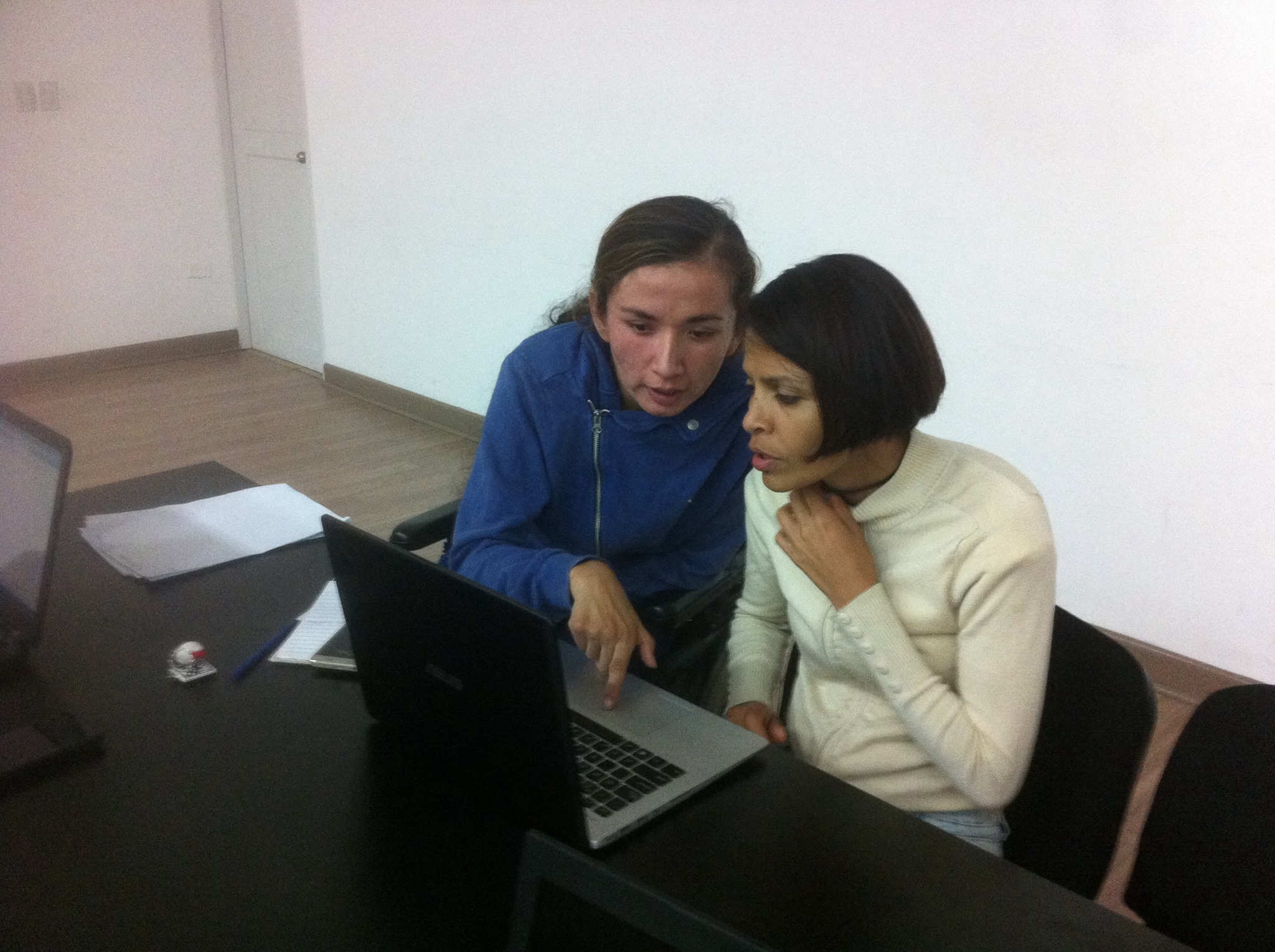Sandra trabajando con codigo HTML
